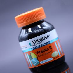 vitamin-e-aborns